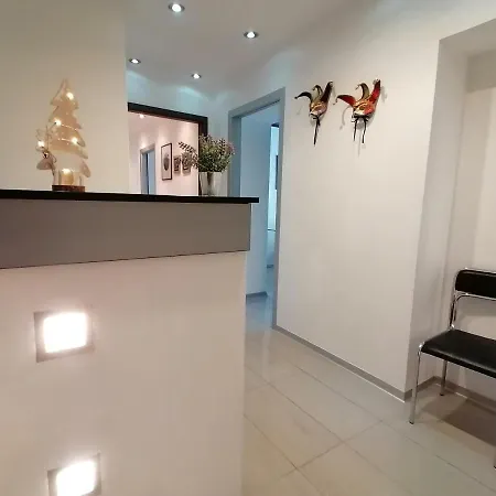 Via Corso Апартаменты